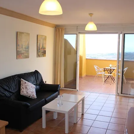 Apartment With A Serene Ocean And Mountain View *